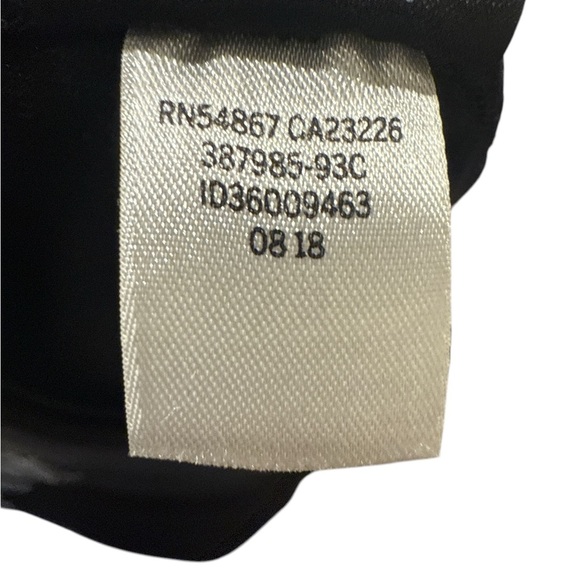 Victoria's Secret Black Leggings with White Logo on Sides Size M, Pre-Owned EUC - Picture 7 of 7